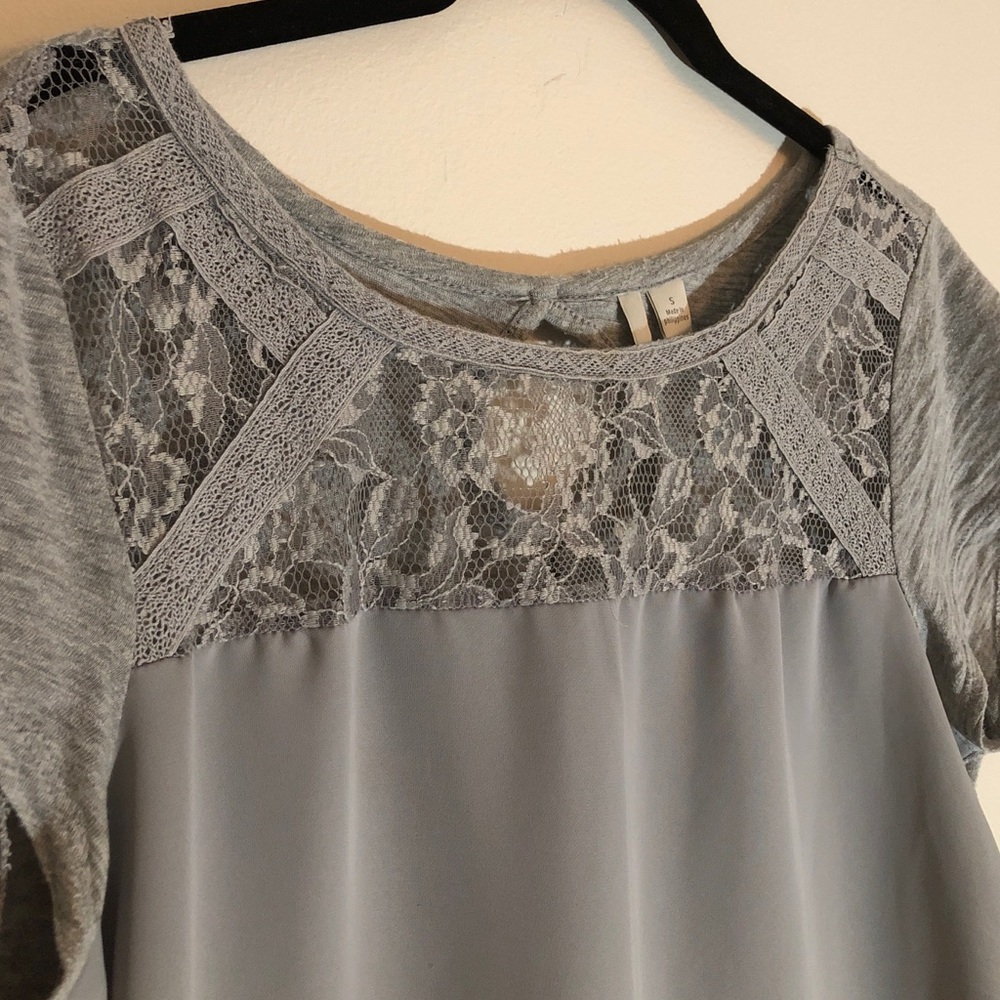 Lauren Conrad Top - Picture 2 of 3